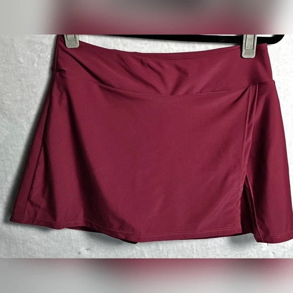22.🆕Large High-Waisted Tummy Control Swim Skirt with Built-In Shorts NWOT - Picture 2 of 7
